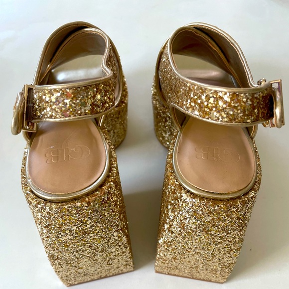 Gianni Bini Gold Glitter Heels size 9 chunky heel all the way around BEAUTIFUL - Picture 2 of 4